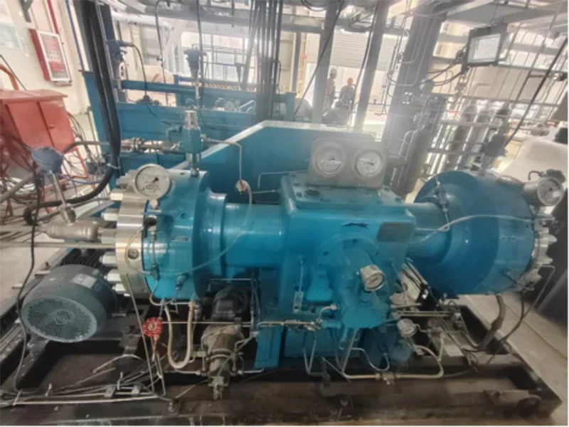 L Diaphragm Compressor